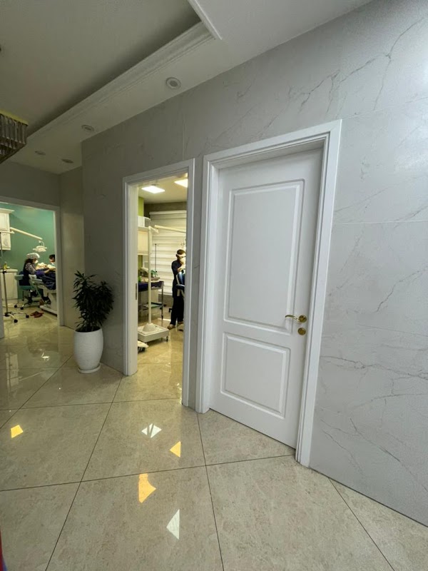 Amiri Hairtransplant logo