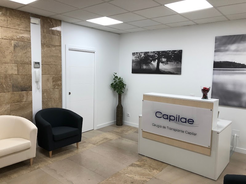 Capilae logo