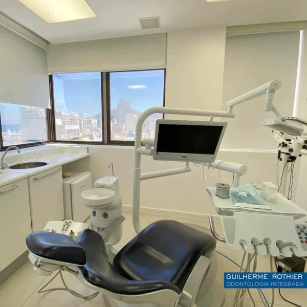 Clínica Guilherme Rothier: Dentista Ipanema: Lentes de Contato Dental Rio de Janeiro logo