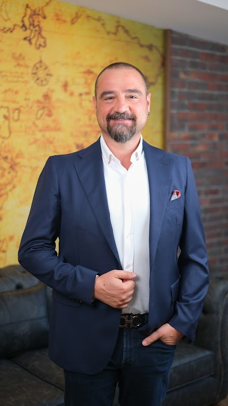 Doç. Dr. Özgür Öztan - Founder of HLC Clinic logo