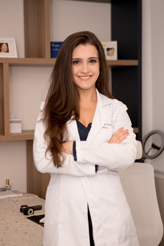 Dra Daniele Alves, Transplante Capilar logo