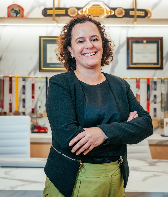 Dra. Renata Castro | Medicina e Cardiologia do Esporte logo