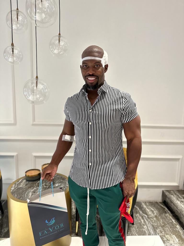 Este Favor | Hair Transplant Turkey | Greffe de cheveux en Turquie | Trasplante Capilar Turquia | logo