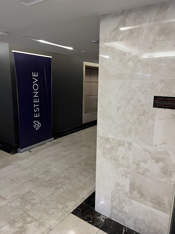 EsteNove - Best Hair Transplant in Turkey logo