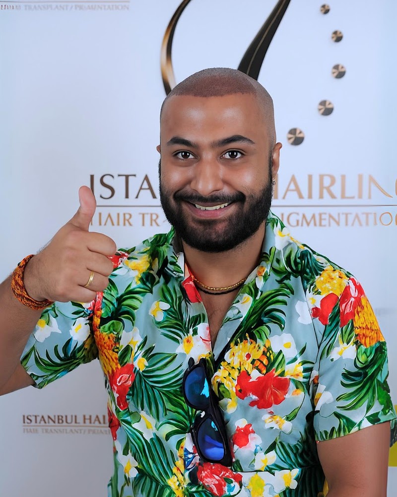 İstanbul Hairline | Saç Ekimi Merkezi logo