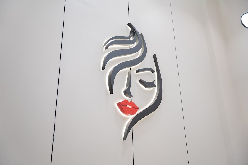 LaHair® Clinic | لاهير كلينيك logo