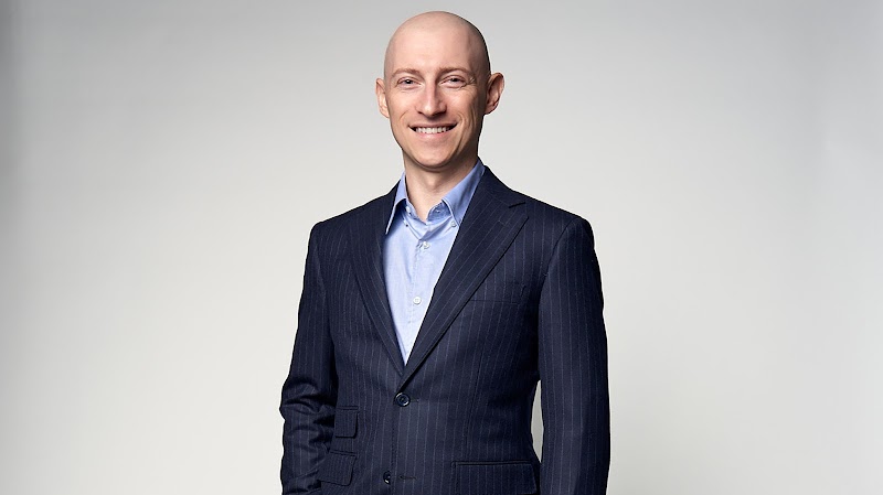 Linkov Hair Surgery - Hair Restoration Center logo