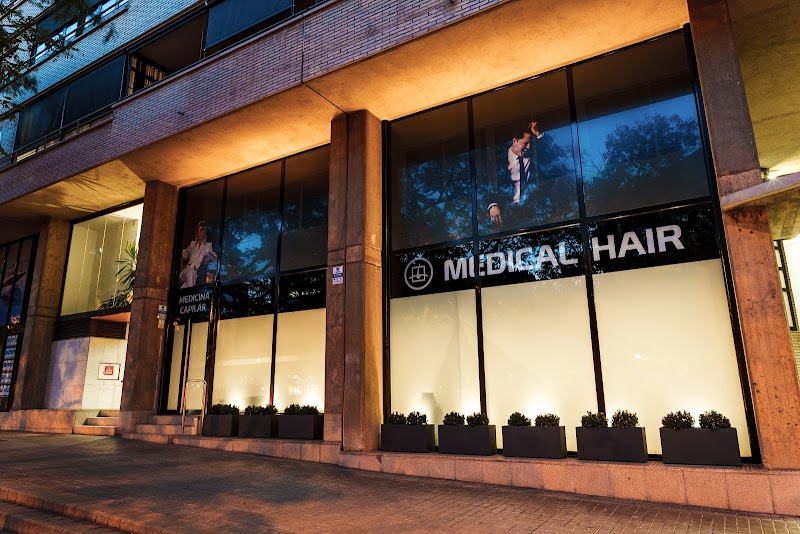 Medical Hair Barcelona - Clínica Capilar logo