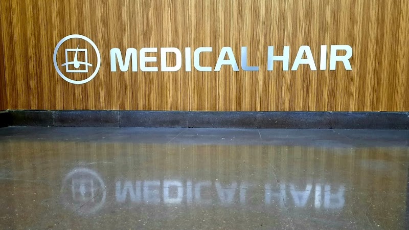 Medical Hair - Sede Caballito (Medicina e implante capilar) logo