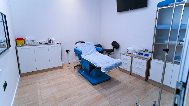 New Hair Tirana - Trapianto Capelli Albania logo