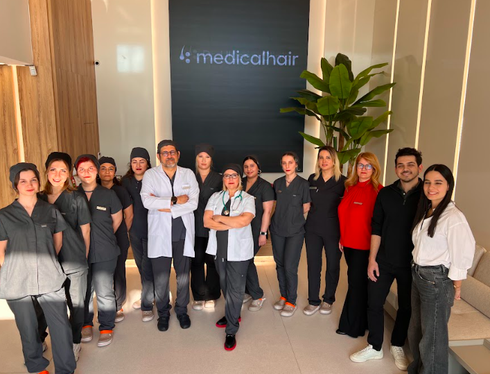 Özel Dr. Ulusan Polikliniği | Saç Ekimi İzmir logo