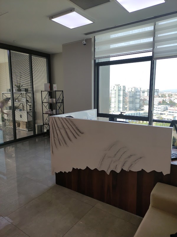 S Clinic Bursa - Saç Çoğaltma, Saç Bakım ve Güzellik Merkezi logo