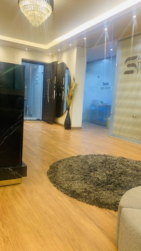 Swiss Icon clinic international logo