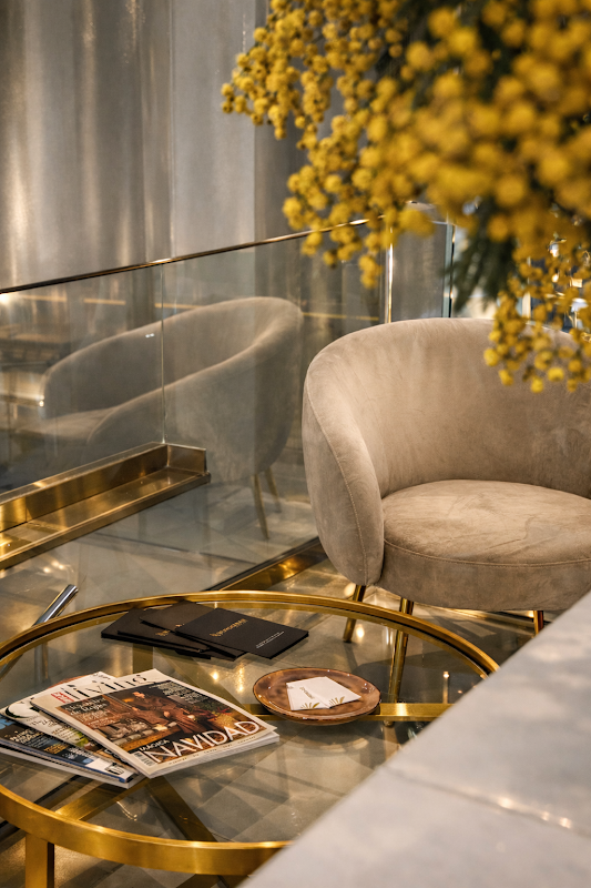 Wunderbar Hair Clinic – Trasplante Capilar Barcelona logo